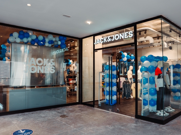 JACK AND JONES GARDEN CITY 